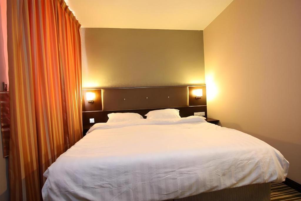 1 City Hotel Kota Kinabalu Exteriér fotografie