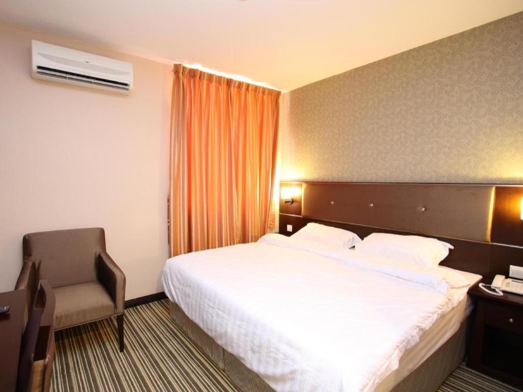 1 City Hotel Kota Kinabalu Exteriér fotografie